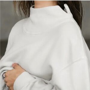 Joah Brown Turtleneck Sweatshirt one size